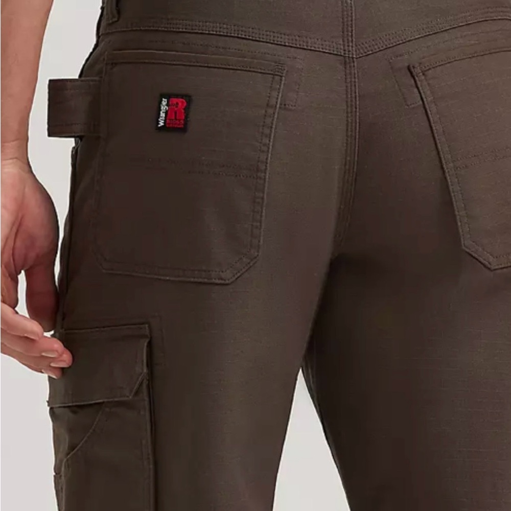 Wrangler Chocolate Cargo Pants